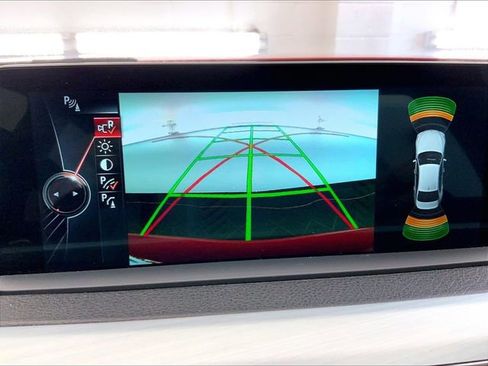 Used 2016 BMW 328i xDrive Sedan AWD/4WD image 25