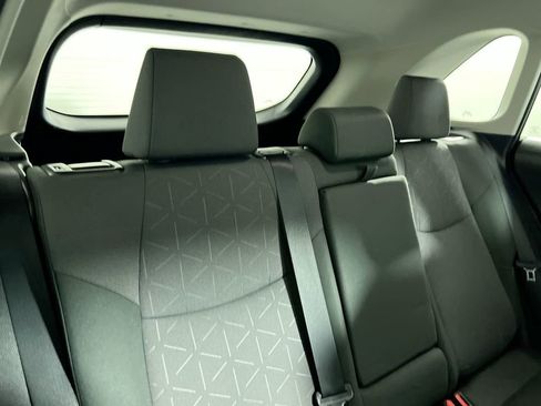 Used 2025 Toyota RAV4 XLE image 29