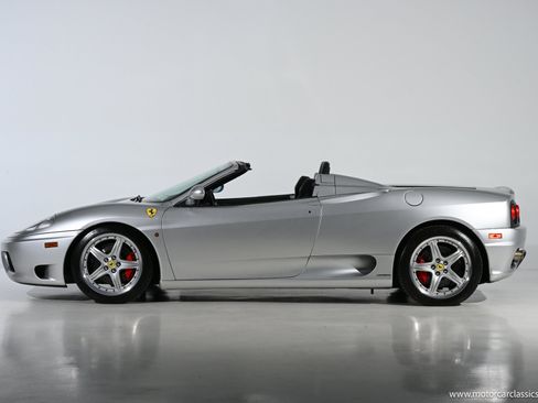 Used 2004 Ferrari 360 Spider RWD image 13