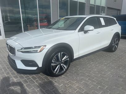 Used 2023 Volvo V60 B5 Cross Country Plus w/ Climate Package