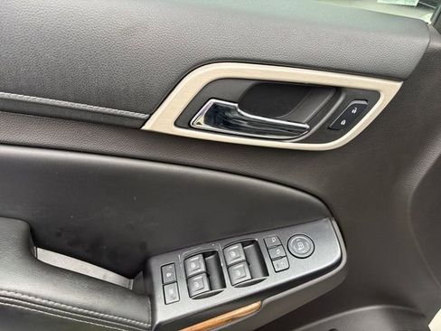 Used 2015 GMC Yukon Denali w/ Open Road Package AWD/4WD image 20
