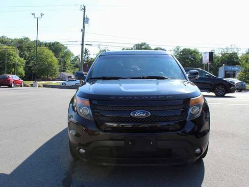 Used 2015 Ford Explorer Sport w/ Equipment Group 401A AWD/4WD image 2