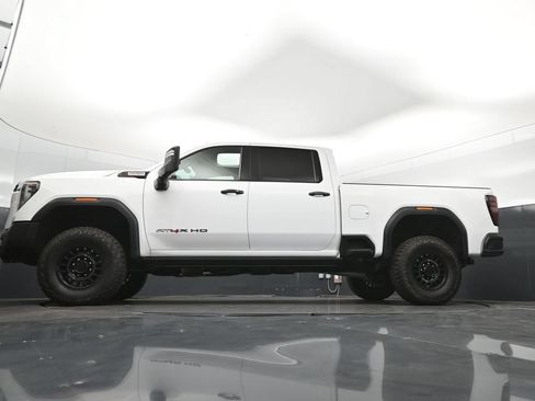 Used 2024 GMC Sierra 2500 AT4X w/ AT4X AEV Edition AWD/4WD image 41