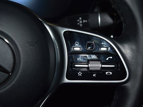 Certified 2022 Mercedes-Benz GLC 300 4MATIC image 10