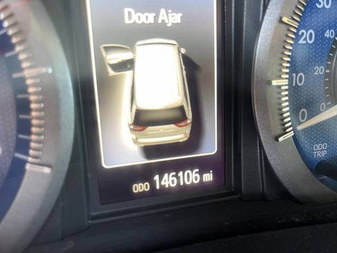 Used 2018 Toyota Sienna LE image 14