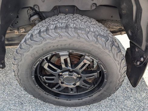 Used 2014 Toyota Tundra SR5 RWD image 10