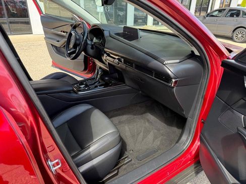 Used 2023 MAZDA CX-30 AWD 2.5 S w/ Preferred Package image 18