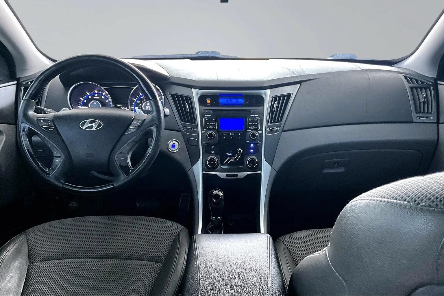 Used 2011 Hyundai Sonata SE FWD image 7