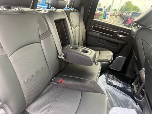 New 2026 RAM 2500 Laramie AWD/4WD image 62