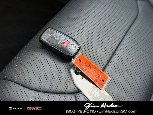 Used 2024 Toyota Tundra Platinum w/ TRD Off-Road Package AWD/4WD image 38