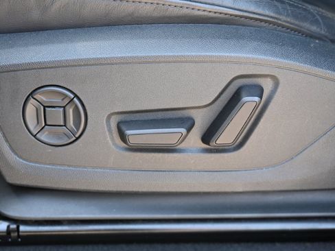 Used 2025 Audi Q3 2.0T Premium AWD/4WD image 17
