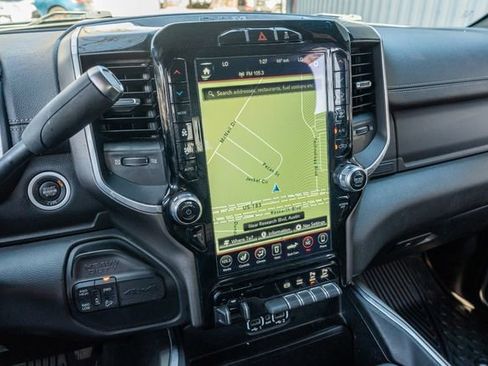 Used 2020 RAM 2500 Laramie w/ Night Edition image 27