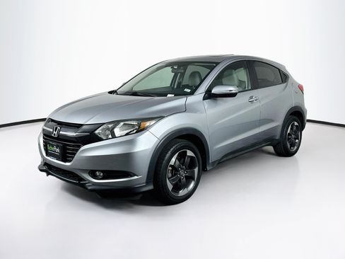 Used 2018 Honda HR-V EX image 3