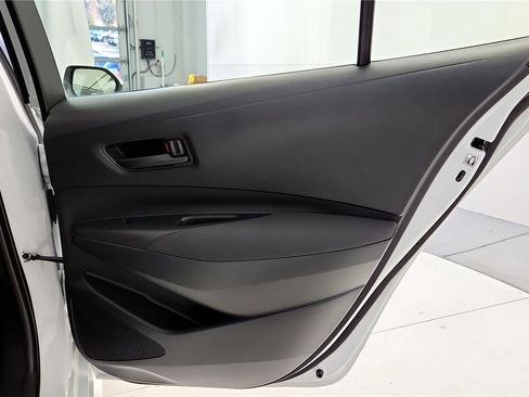 Certified 2023 Toyota Corolla LE image 31