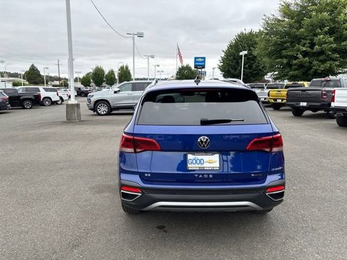 Used 2023 Volkswagen Taos SE AWD/4WD image 4