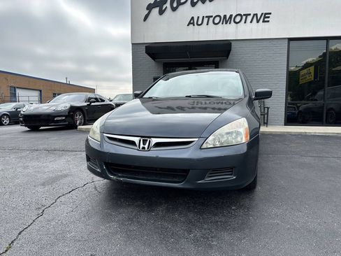 Used 2007 Honda Accord EX image 2