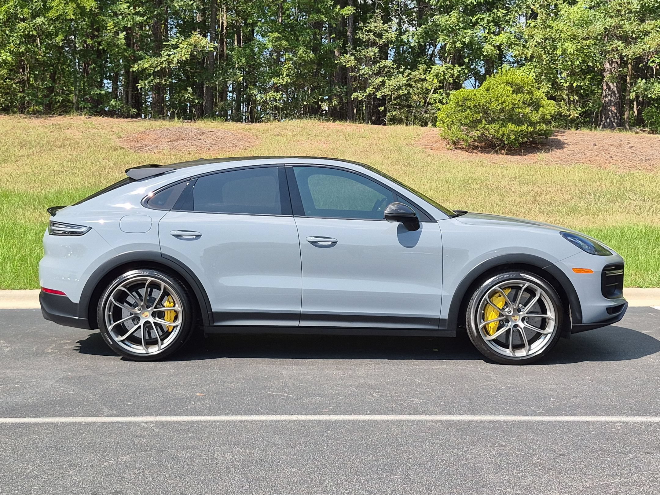 Certified 2023 Porsche Cayenne Turbo GT AWD/4WD image 29