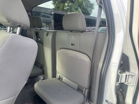 Used 2018 Nissan Frontier S RWD image 10