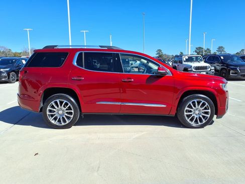 Used 2023 GMC Acadia Denali w/ Denali Ultimate Package image 5