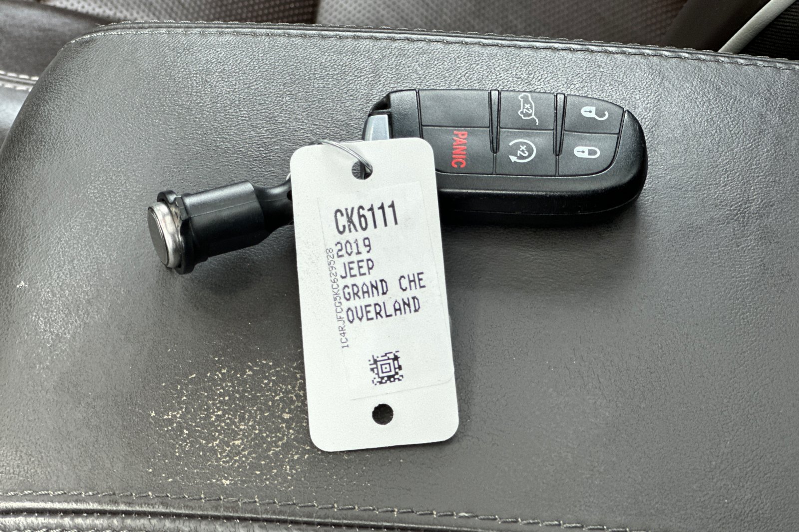 Used 2019 Jeep Grand Cherokee Overland AWD/4WD image 33