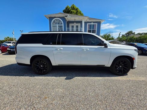 Used 2022 Cadillac Escalade ESV Sport Platinum w/ LPO, ONYX Package AWD/4WD image 6