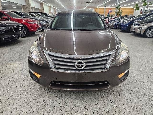 Used 2014 Nissan Altima 2.5 FWD image 3