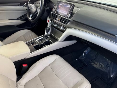 Used 2021 Honda Accord EX-L image 32
