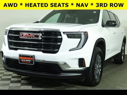 Used 2025 GMC Acadia Elevation image 1