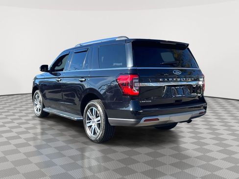 Used 2022 Ford Expedition Limited image 3