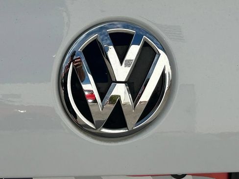 Used 2016 Volkswagen Jetta Sport FWD image 18