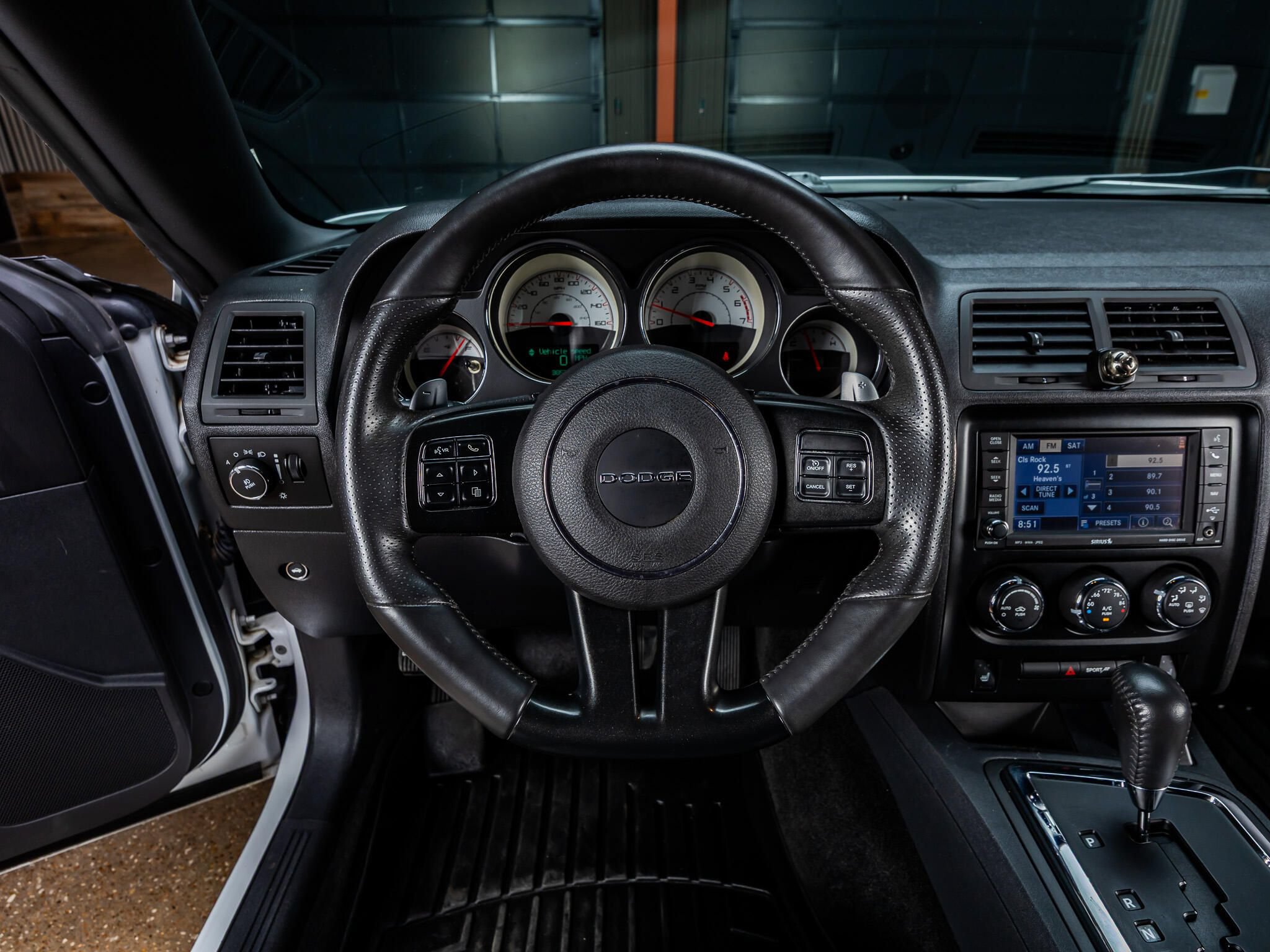 Used 2014 Dodge Challenger R/T RWD image 14