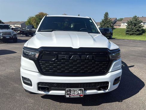 Used 2026 RAM 1500 Big Horn AWD/4WD image 7