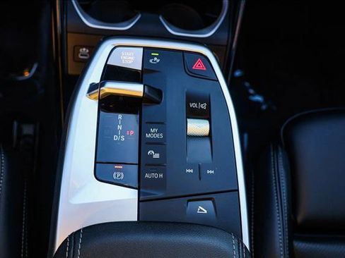 Used 2025 BMW X1 xDrive28i image 21