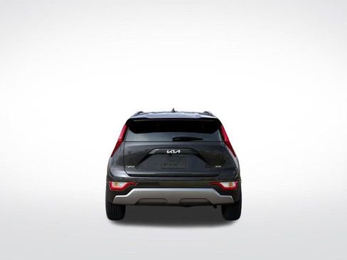 Used 2024 Kia Niro EX Touring FWD image 6
