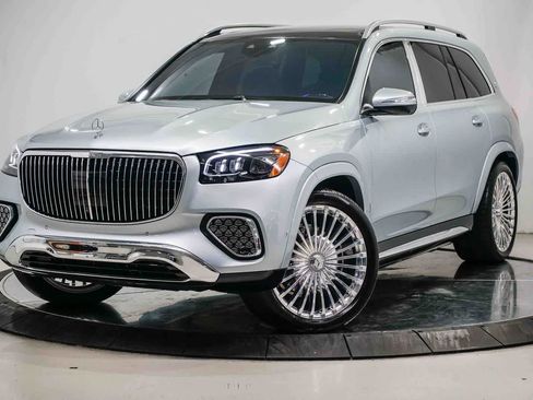 Used 2025 Mercedes-Benz Maybach GLS 600 Maybach GLS 600 image 1