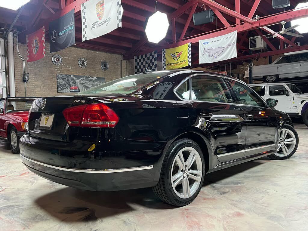 Used 2014 Volkswagen Passat TDI SE FWD image 4