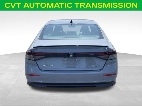 Used 2023 Honda Accord Sport image 10