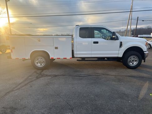 Used 2020 Ford F350 XL w/ Power Equipment Group image 2