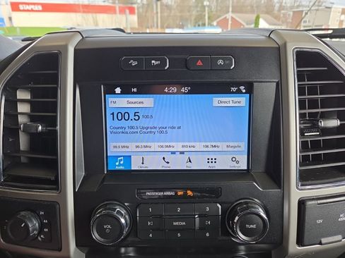 Used 2019 Ford F150 Lariat w/ Max Trailer Tow Package AWD/4WD image 18