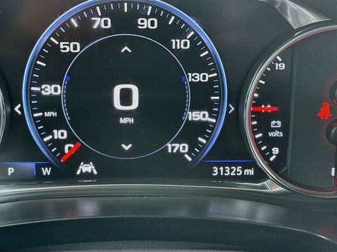 Used 2023 Chevrolet Traverse Premier w/ Redline Edition FWD image 12