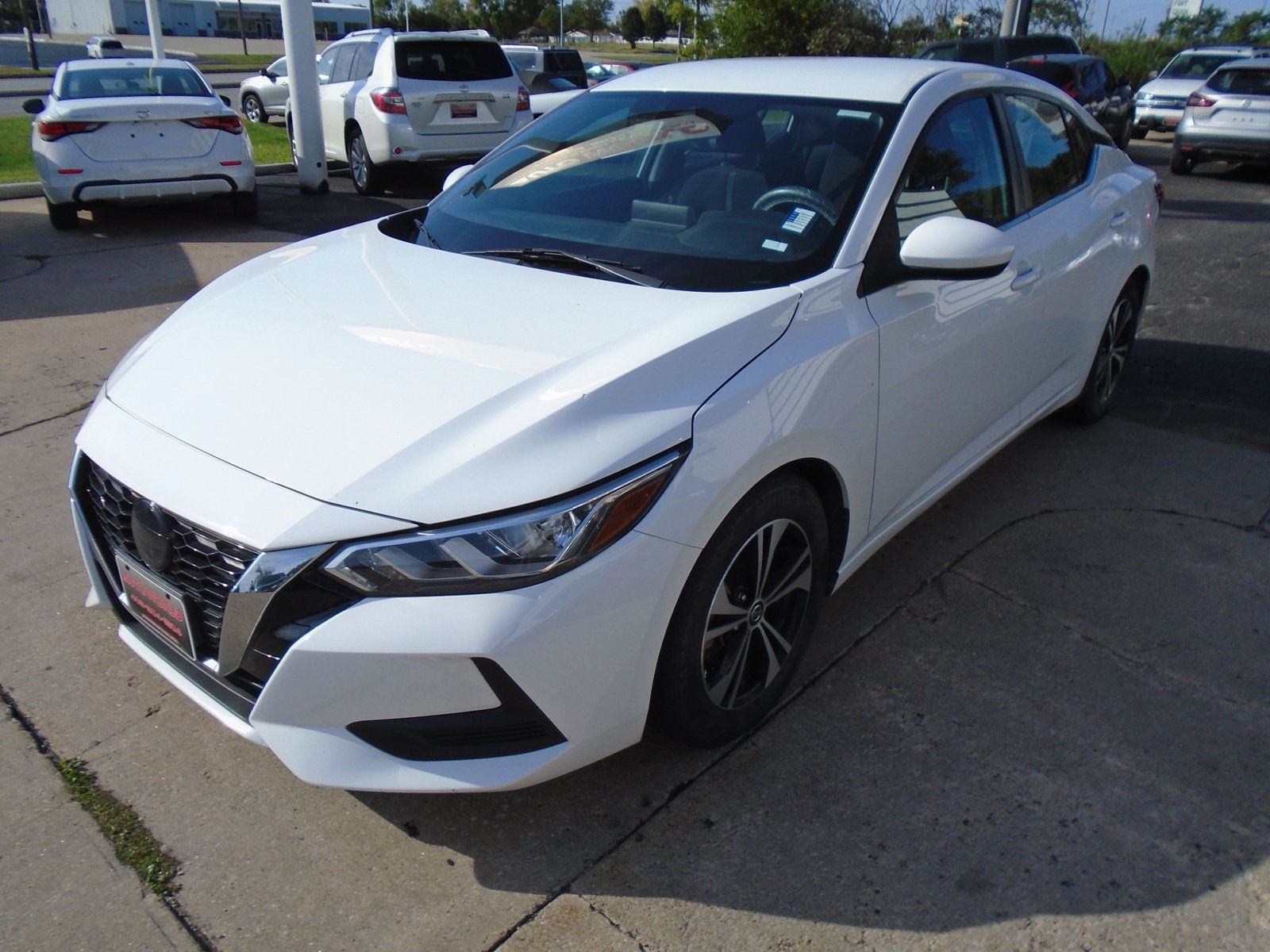 Used 2022 Nissan Sentra SV FWD image 6