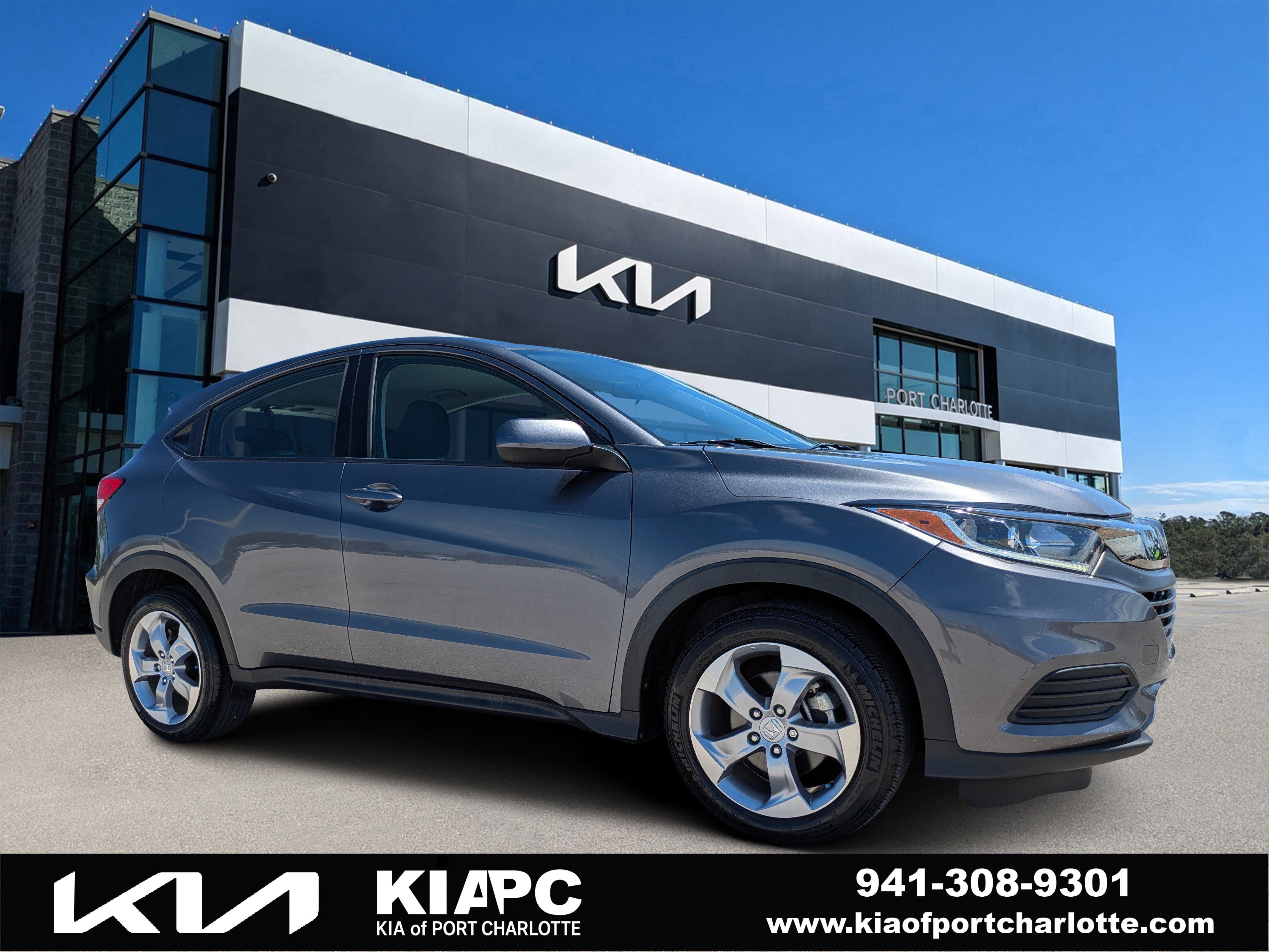 Used 2022 Honda HR-V LX image 1