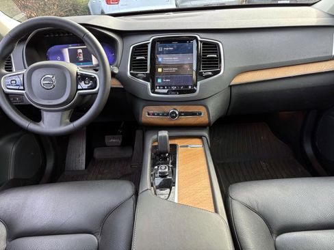 Used 2023 Volvo XC90 T8 Plus w/ Protection Package Premier image 30