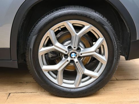 Used 2023 BMW X3 xDrive30i AWD/4WD image 11