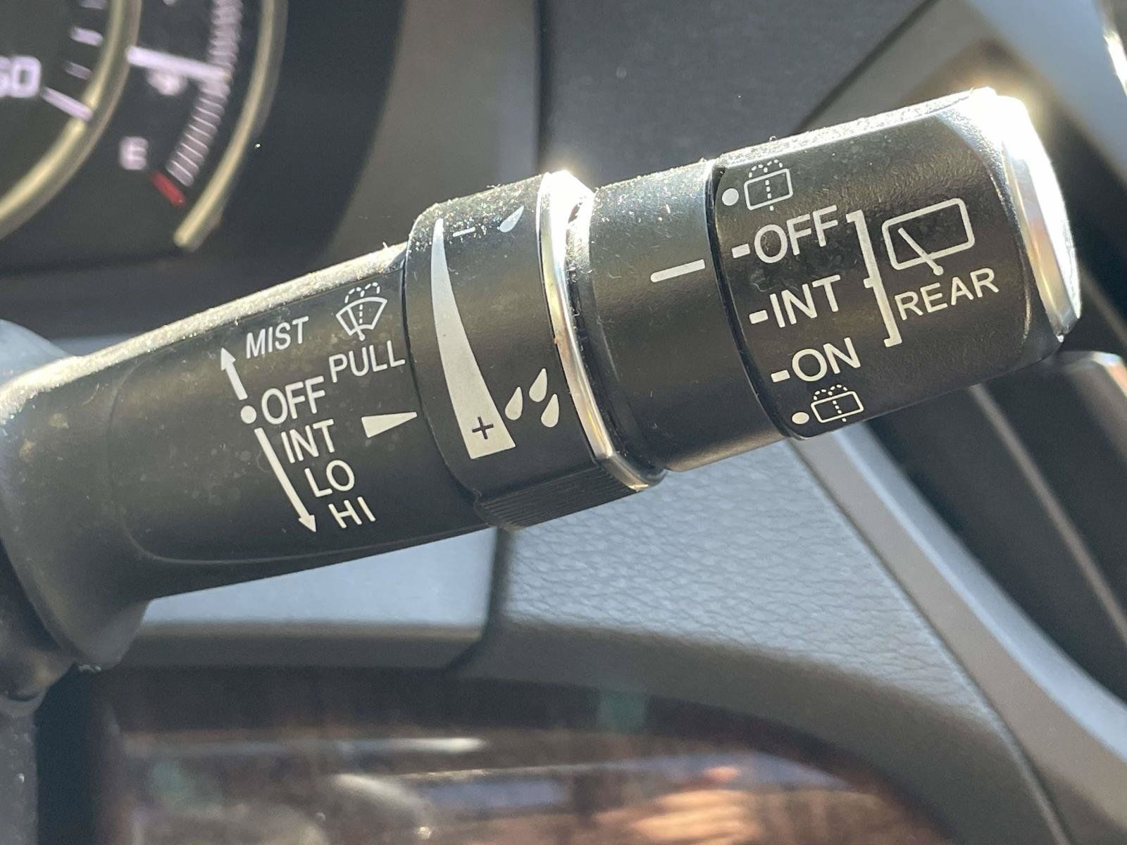 Used 2017 Acura MDX SH-AWD image 28