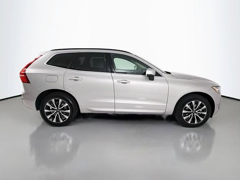 Used 2023 Volvo XC60 B5 Core w/ Climate Package AWD/4WD image 8