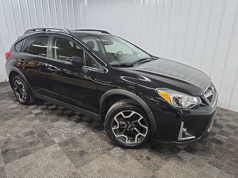 Used 2016 Subaru Crosstrek 2.0i Limited AWD/4WD image 7