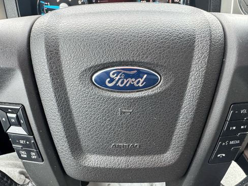 Used 2014 Ford F150 Lariat w/ Equipment Group 501A Mid image 19