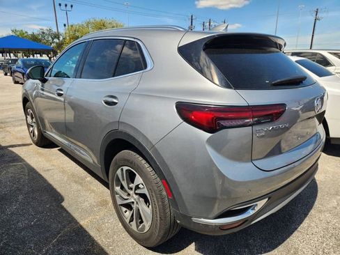 Used 2023 Buick Envision Essence image 4