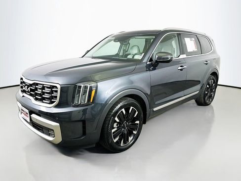 Used 2023 Kia Telluride SX Prestige image 3